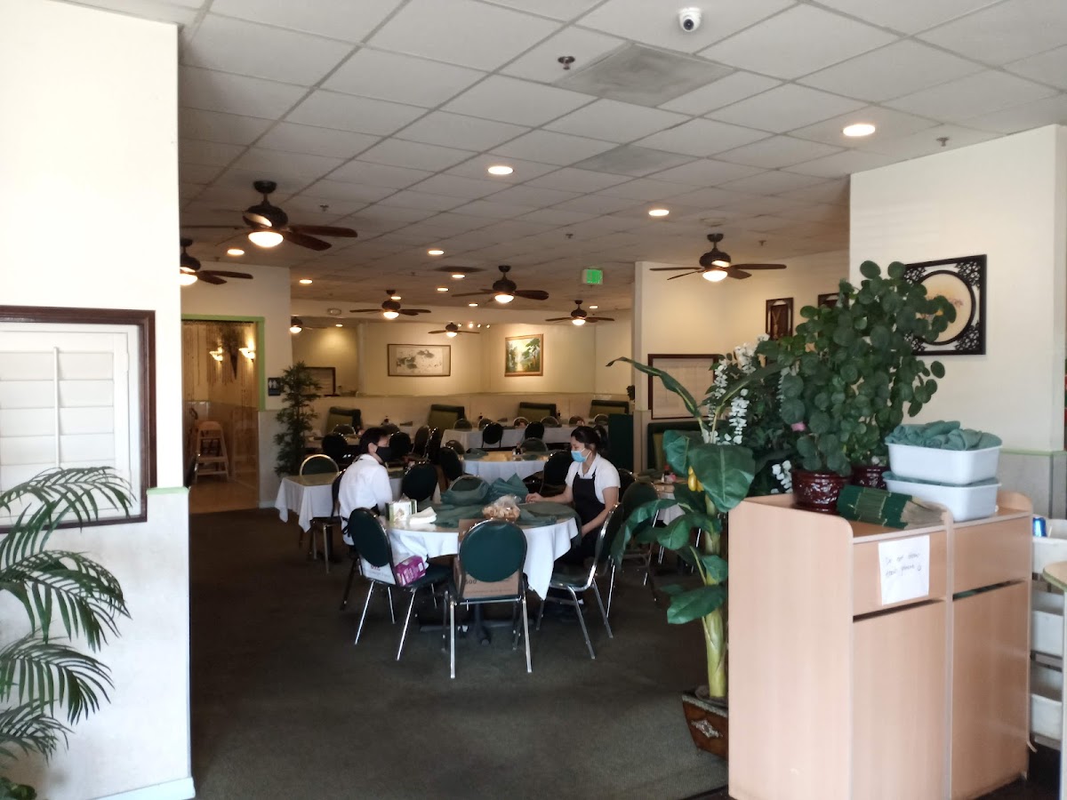 Golden Bowl Restaurant Photos 2